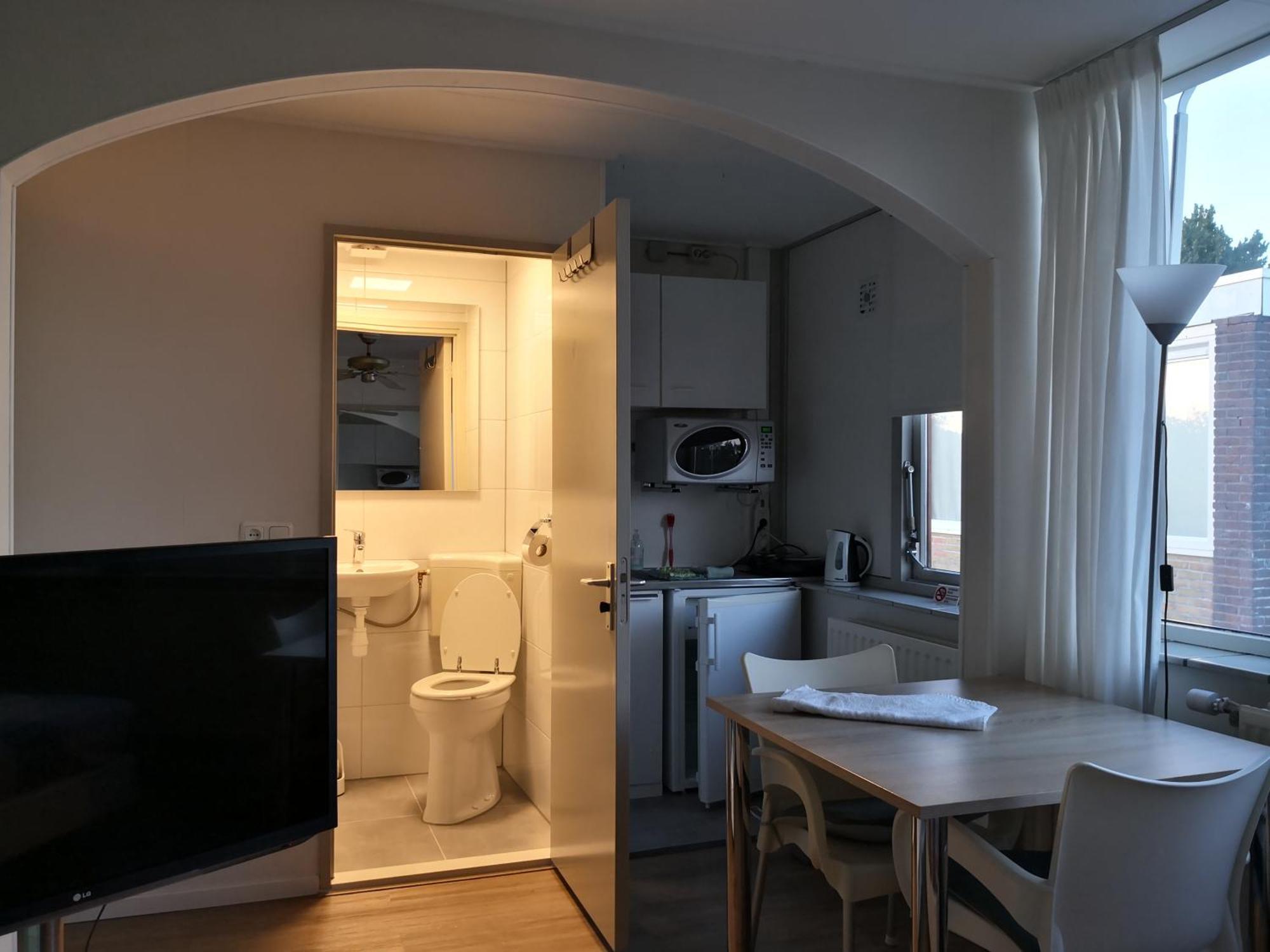Bordine Guesthouse Leeuwarden Chambre photo
